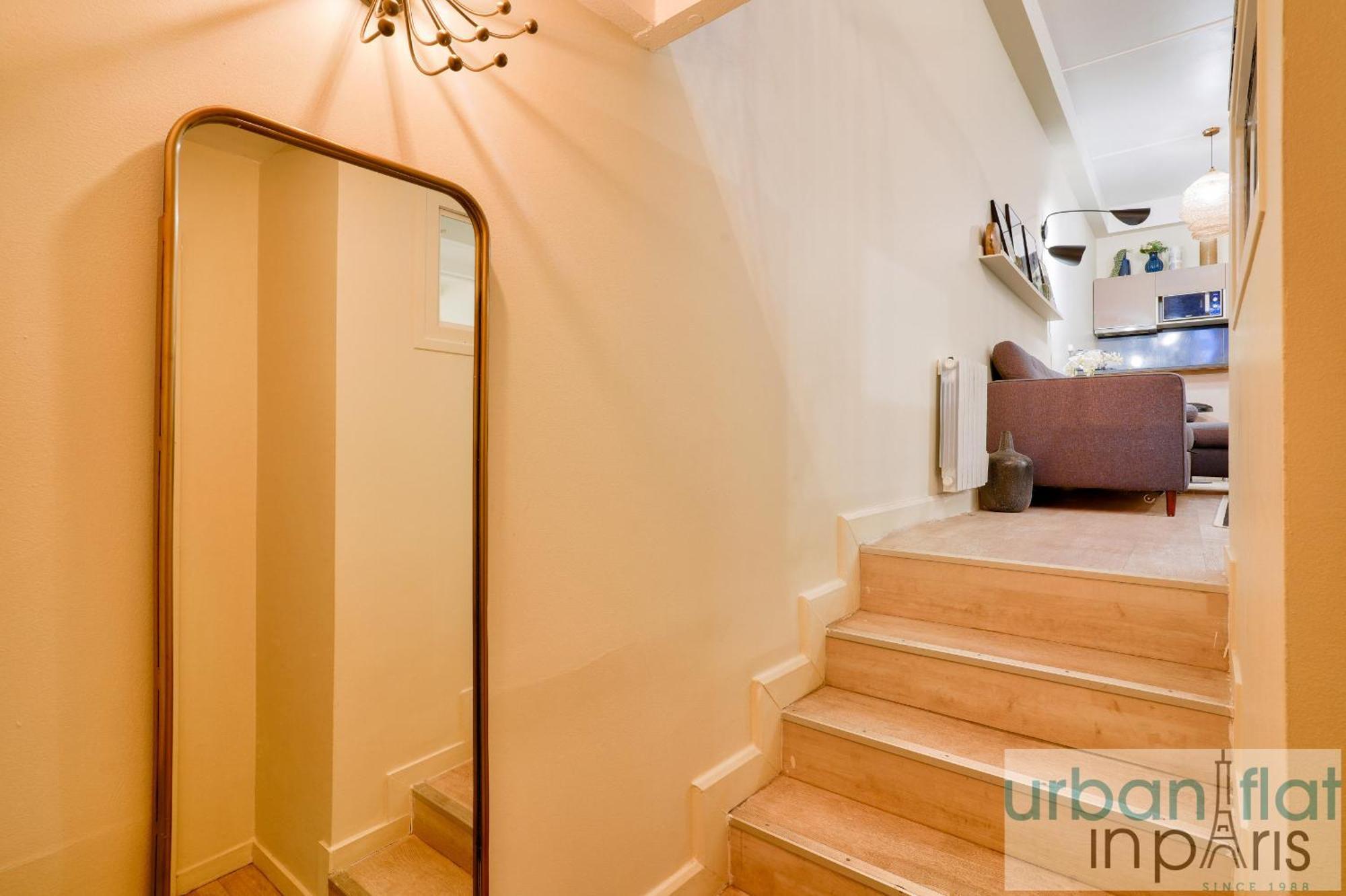 33 - Flat Av Des Champs-Elysees Paris Ngoại thất bức ảnh