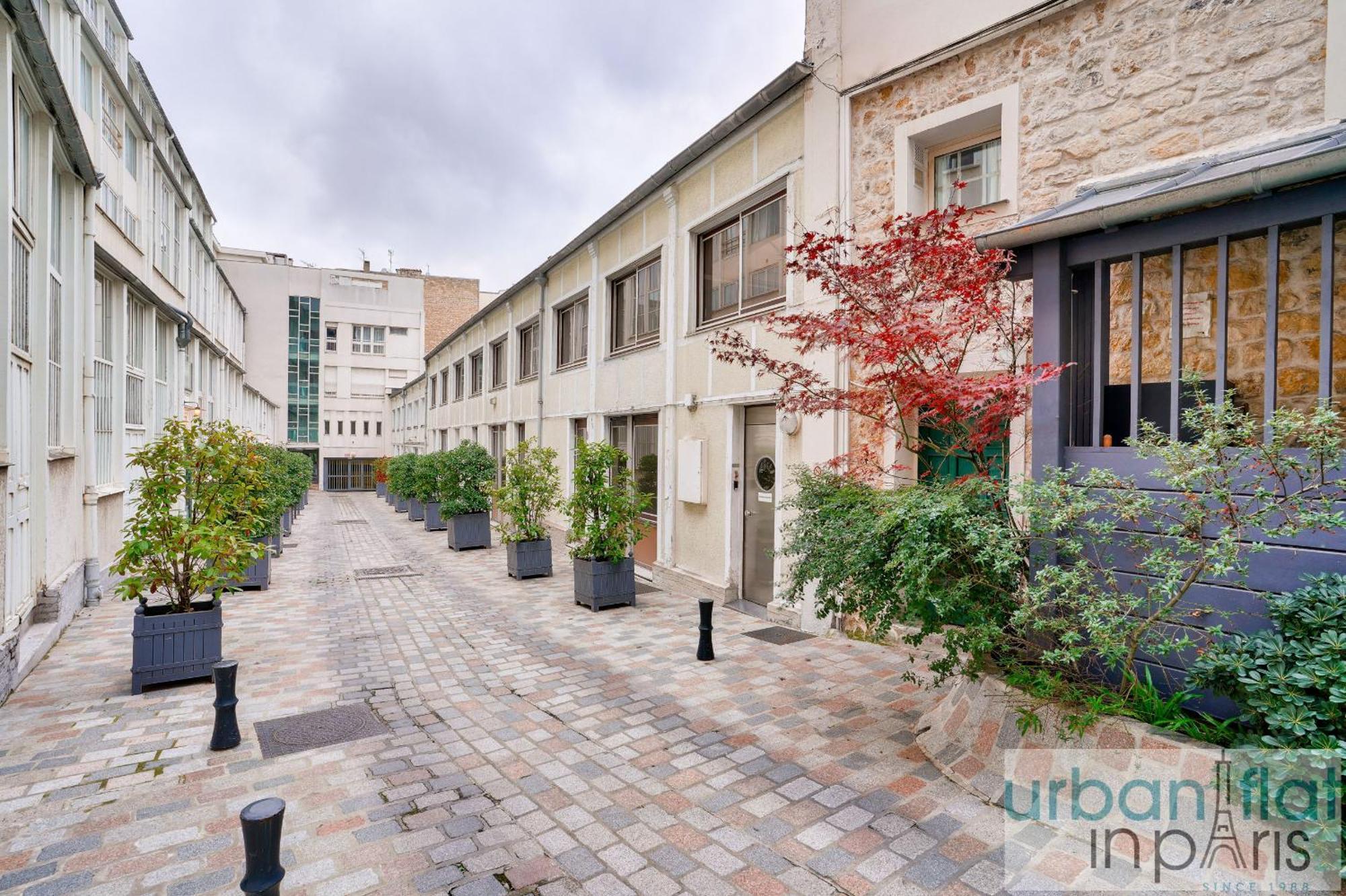 33 - Flat Av Des Champs-Elysees Paris Ngoại thất bức ảnh