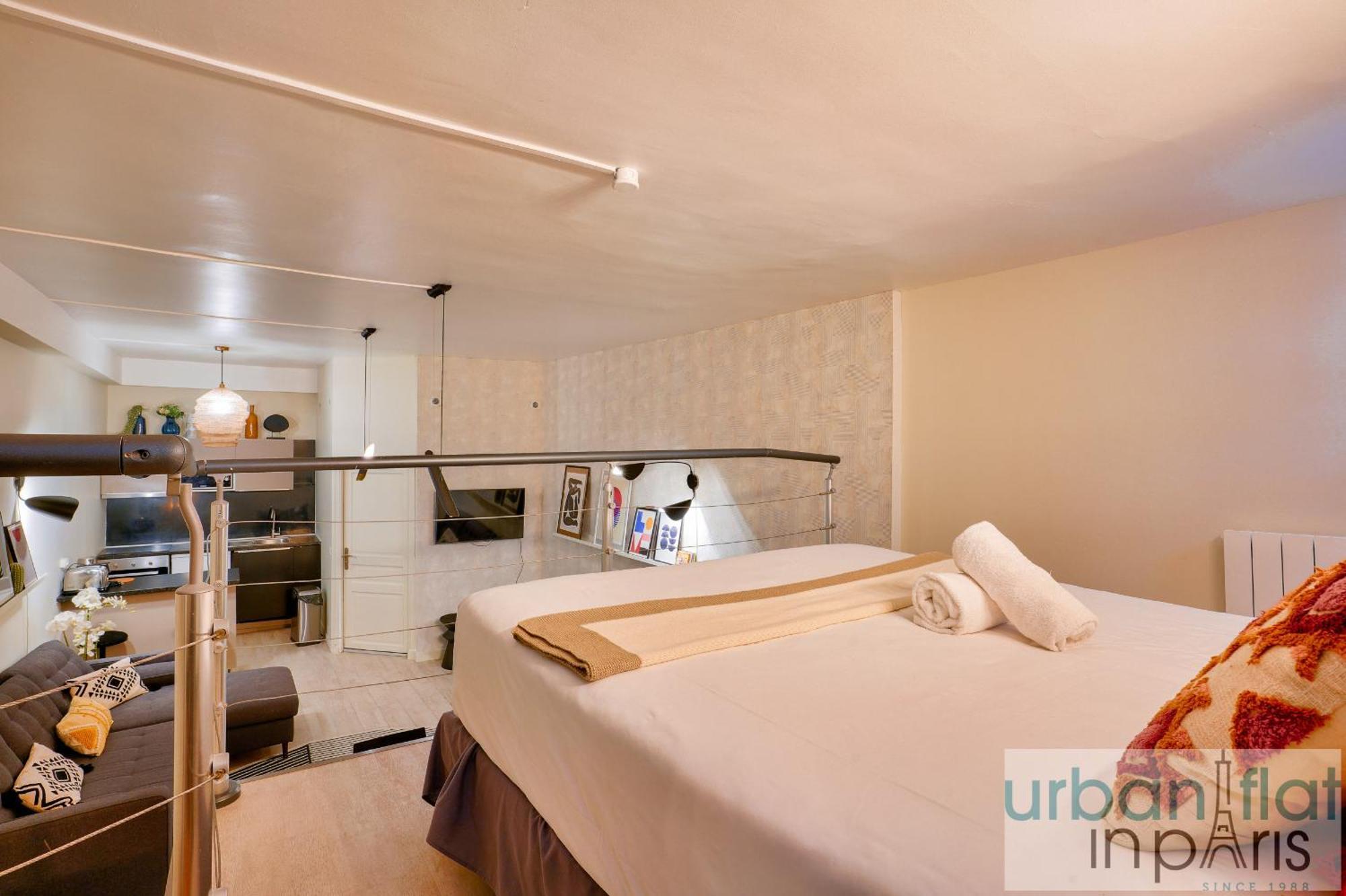 33 - Flat Av Des Champs-Elysees Paris Ngoại thất bức ảnh
